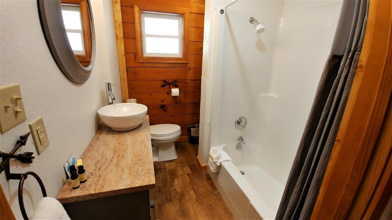 Bearfoot Bungalow Red River Exteriör bild